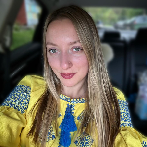 Вікторія Гребенюк